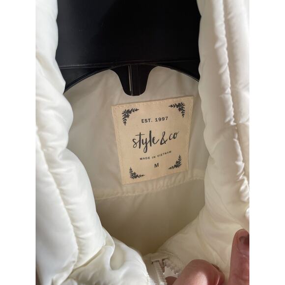 Style & Co Medium Ivory Puffer Vest - Picture 2 of 6